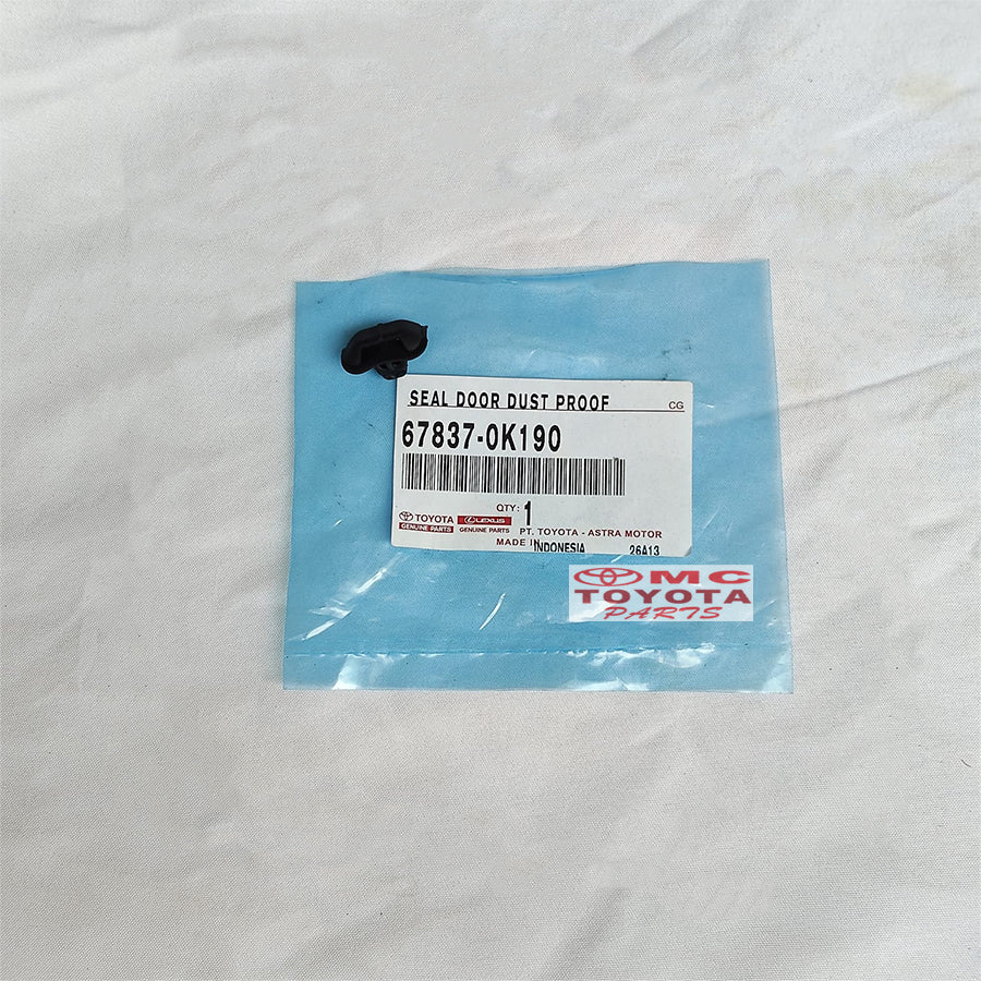 Karet Penutup Pintu Bagasi Innova Zenix Dan Reborn (100% OrginalAstra) 67837-0K190
