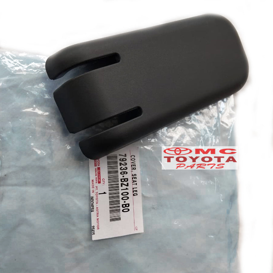 Cover Tutup Bawah kaki Jok Belakang baris ke 3 Calya Sigra original 79236-BZ100-B0