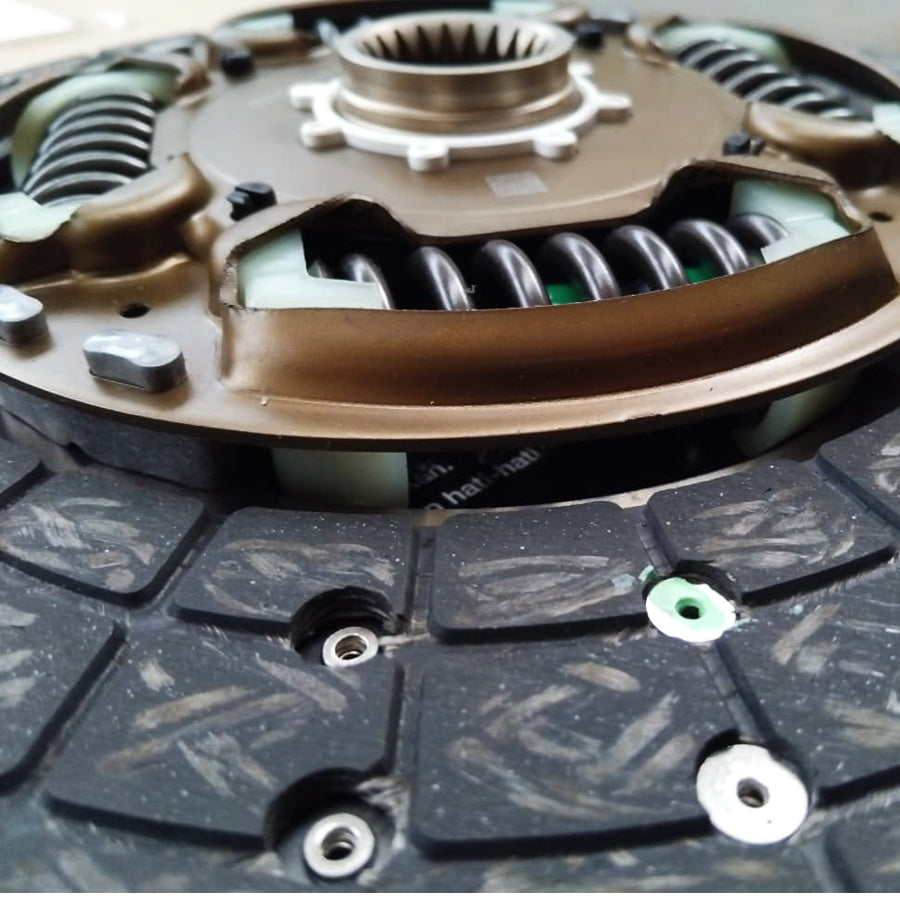 Plat Kampas Kopling Clutch DIsc Fortuner Hilux Asli Original T-OPT 31250-TT205-8M Genuine Parts