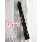 Garnis Pintu Bagasi Back Door Breket Tranklid List Bagasi Grand New Avanza 76812-BZ160