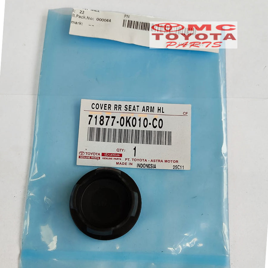 Cover Tutup Baut Arm Rest Mobil Toyota Innova Reborn 71877-0K010-C0