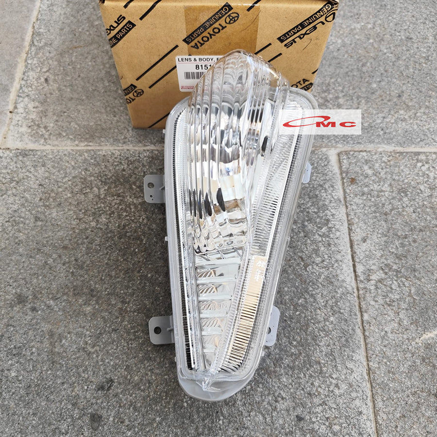 Sen Bemper Depan Innova Reborn Facelift 2021-2023 Kiri Kanan Sein Bumper Segitiga New Original Genuine Toyota 81511-06070 81521-06070