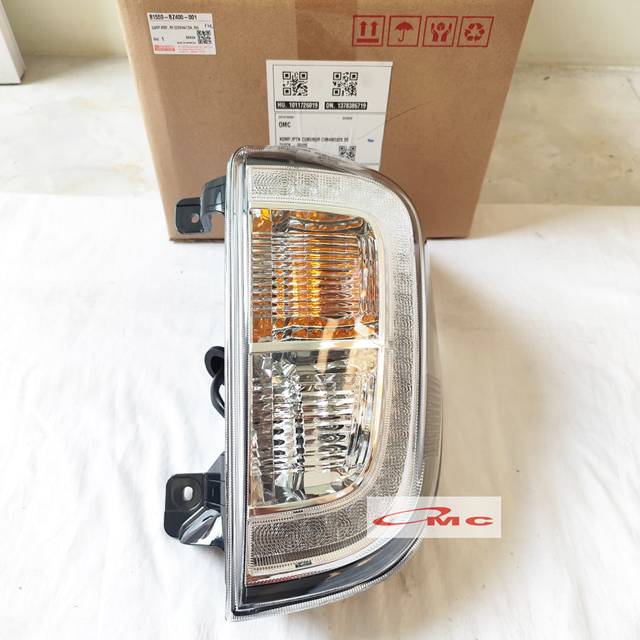 Stoplamp Lampu Belakang LED Terios Rush 2015-2017 Kanan Kiri Original Daihatsu 81550-BZ400-001 81560-BZ400-001 Stop Lamp Belakang
