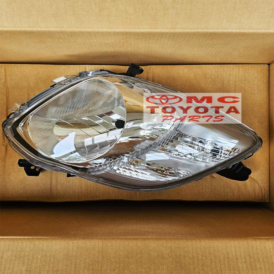 Lampu Depan Head Lamp Kanan Kiri Original Toyota Yaris 2009 2010 2011 2012 2013 81130-0D520 81170-0D520 Headlamp
