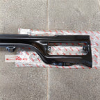 Panel Kumis Grill Plat Bawah Grill Depan Taft GT Hiline Rocky F70 F75 Original Daihatsu 53911-87609-001 Kumis Gril Grille Grill Lampu Sen Sein Panel Front Valance Ori