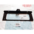 Bracket Lampu Belakang Breket Lampu Belakang Dudukan Lampu Belakang  Dyna Saurus All Tipe Hino Dutro All Tipe Original 75135-F1010