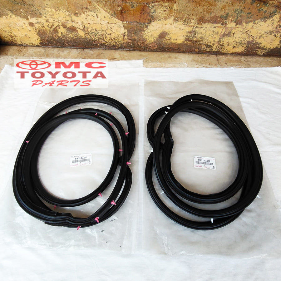 Karet Pintu Belakang Kanan Kiri Soluna Original Toyota 67871-0A010 67872-0A010