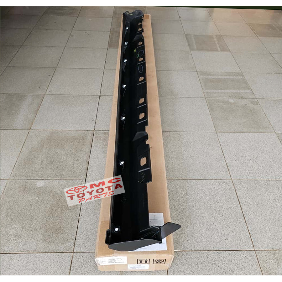 Moulding Cover Rock Panel Cover Side Skrit Body Kit Trisplang Spakbor Pelindung Lumpur Samping Sisi Bawah Pintu Kanan Kiri Original Toyota Raize GR 2020-2022 76901-BZ130 76902-BZ130