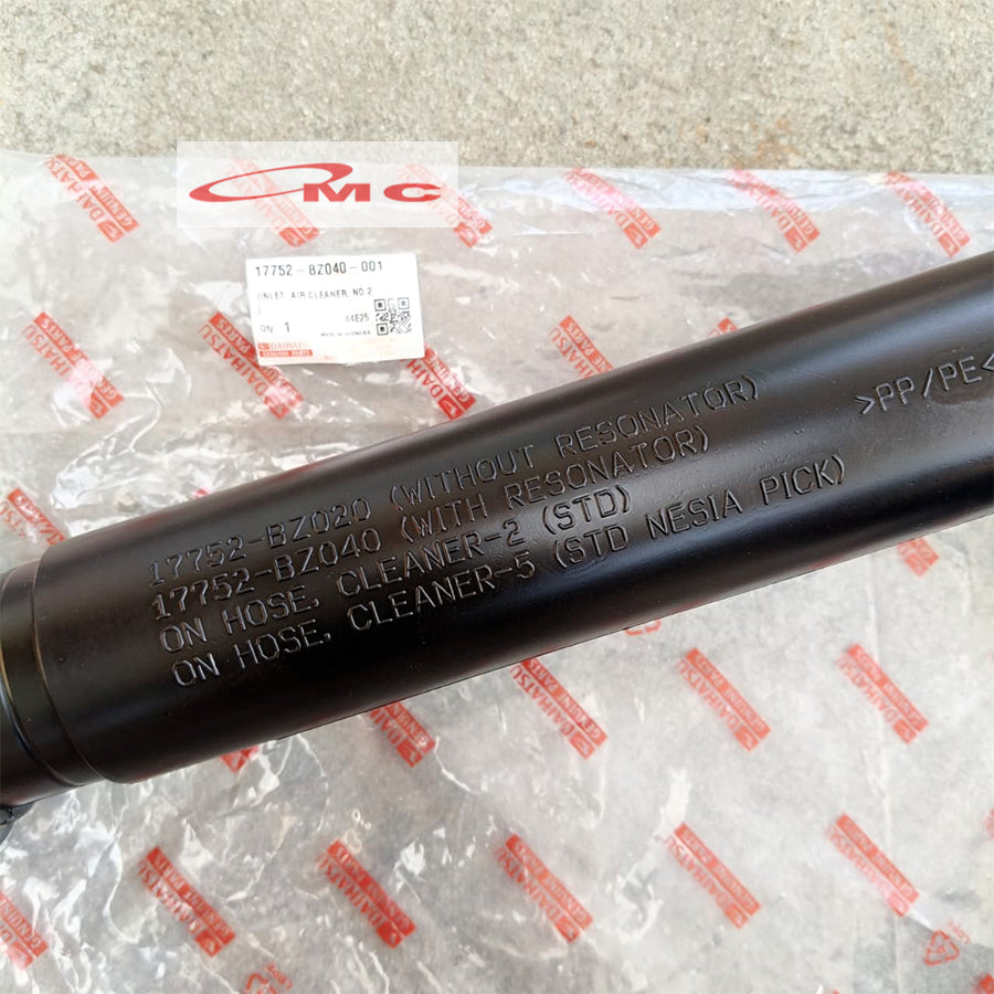 Selang Udara Daihatsu Gran Max Luxio yang ke Tabung Original 17752-BZ040-001 Selang Inlet Air Cleaner Grand Max Granmax Grandmax Ori