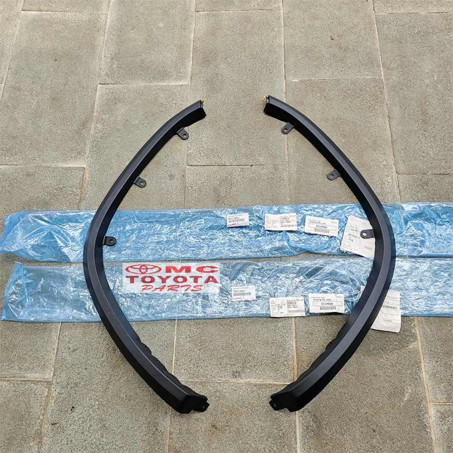 Moulding Spoiler Soplyer Fender Depan Kanan Kiri Fortuner Vrz original 75601-0K051 75602-0K051