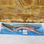 Jepit Karpet Original Toyota Dyna Saurus Hino Dutro  Kanan Kiri 67914-0W020-B0 67913-0W020-B0