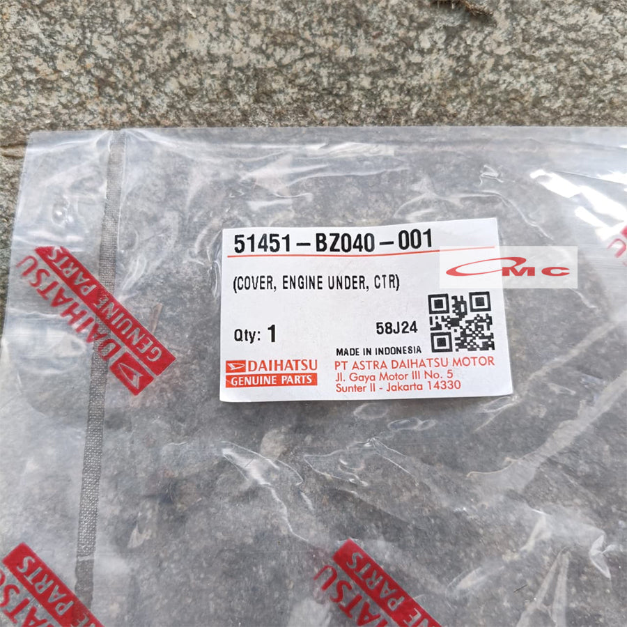 Cover Tutup Engine Mesin Bawah Gran Max Luxio Original Daihatsu 51451-BZ040-001 Tutup Cover Deck Dek Bawah Mesin Engine Tutup Cover Engine Bawah Tatakan Mesin Bawah Grand Max Grandmax Granmax Ori