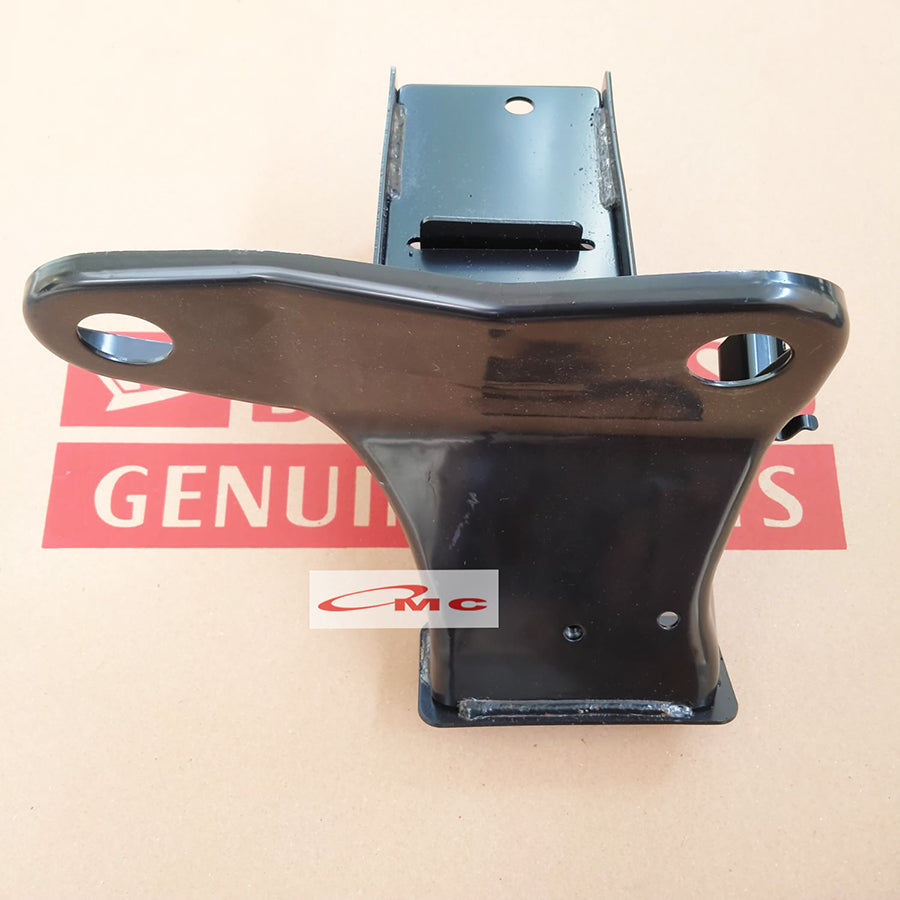 Bracket Breket Engine Mounting Kanan Daihatsu Gran Max Luxio 12301-BZ050-001 Original Daihatsu Breket Mounting
