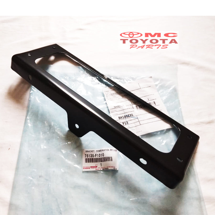 Bracket Lampu Belakang Breket Lampu Belakang Dudukan Lampu Belakang  Dyna Saurus All Tipe Hino Dutro All Tipe Original 75135-F1010
