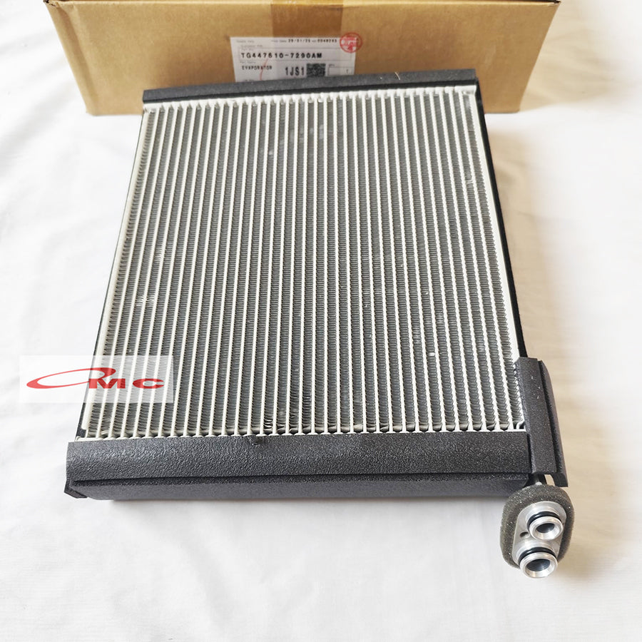 Evaporator AC Mobil Kijang Innova Fortuner 2004-2015 Original Denso Evaporator 447610-7290 Coiling Cooling Evap AC Mobil