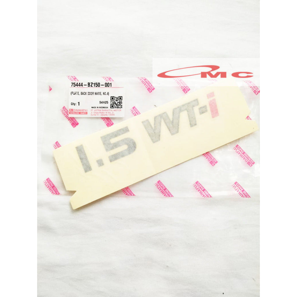 Stiker Sticker Emblem Pintu Belakang Bagasi 1.5 VVT-I Grand Max Mini Bus Pick Up Original Daihatsu 75444-BZ150-001