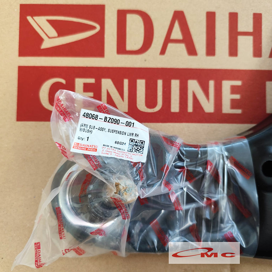 Lower Arm Sayap Bawah Depan Kanan Kiri Daihatsu Granmax Luxio 2007-2020 48068-BZ090-001 48069-BZ090-001 Original Daihatsu