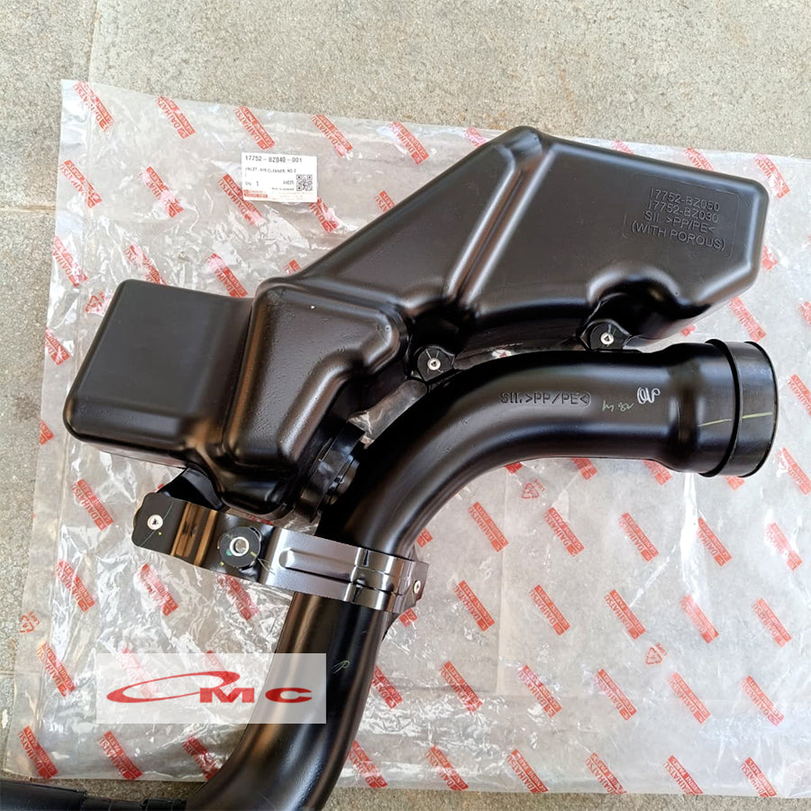 Selang Udara Daihatsu Gran Max Luxio yang ke Tabung Original 17752-BZ040-001 Selang Inlet Air Cleaner Grand Max Granmax Grandmax Ori