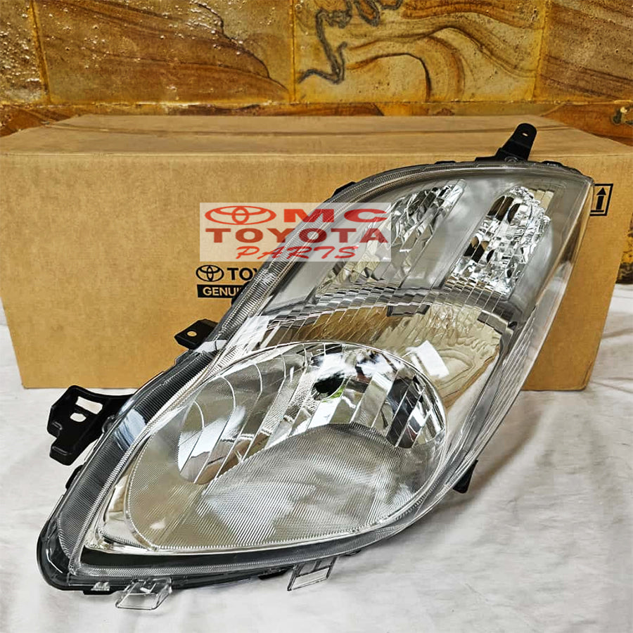 Lampu Depan Head Lamp Kanan Kiri Original Toyota Yaris 2009 2010 2011 2012 2013 81130-0D520 81170-0D520 Headlamp