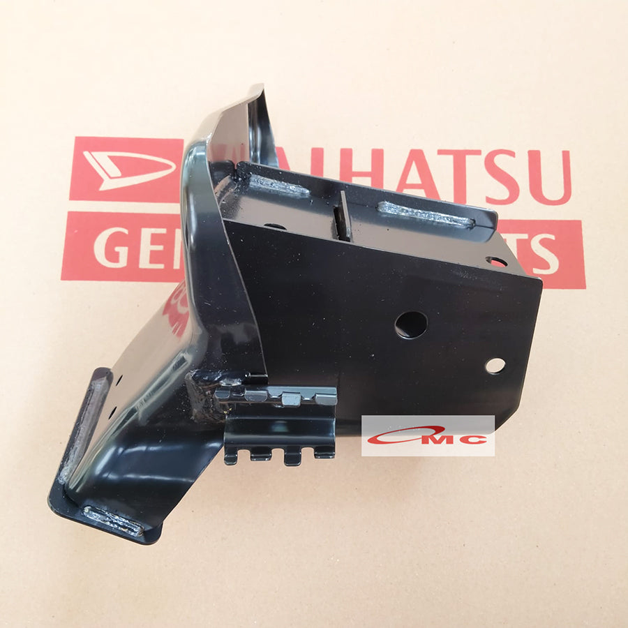 Bracket Breket Engine Mounting Kanan Daihatsu Gran Max Luxio 12301-BZ050-001 Original Daihatsu Breket Mounting