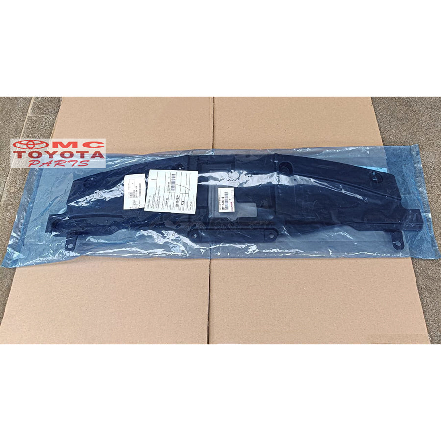 Cover Grill Atas Radiator Fortuner VRZ GR Sport Facelift TRD 2021 up Hilux GR Sport Revo 2022+ Original Toyota 53117-0K210 Tutup Cover Atas Grill Radiator Retainer Rad Grill Gril Cover Grille Radiator