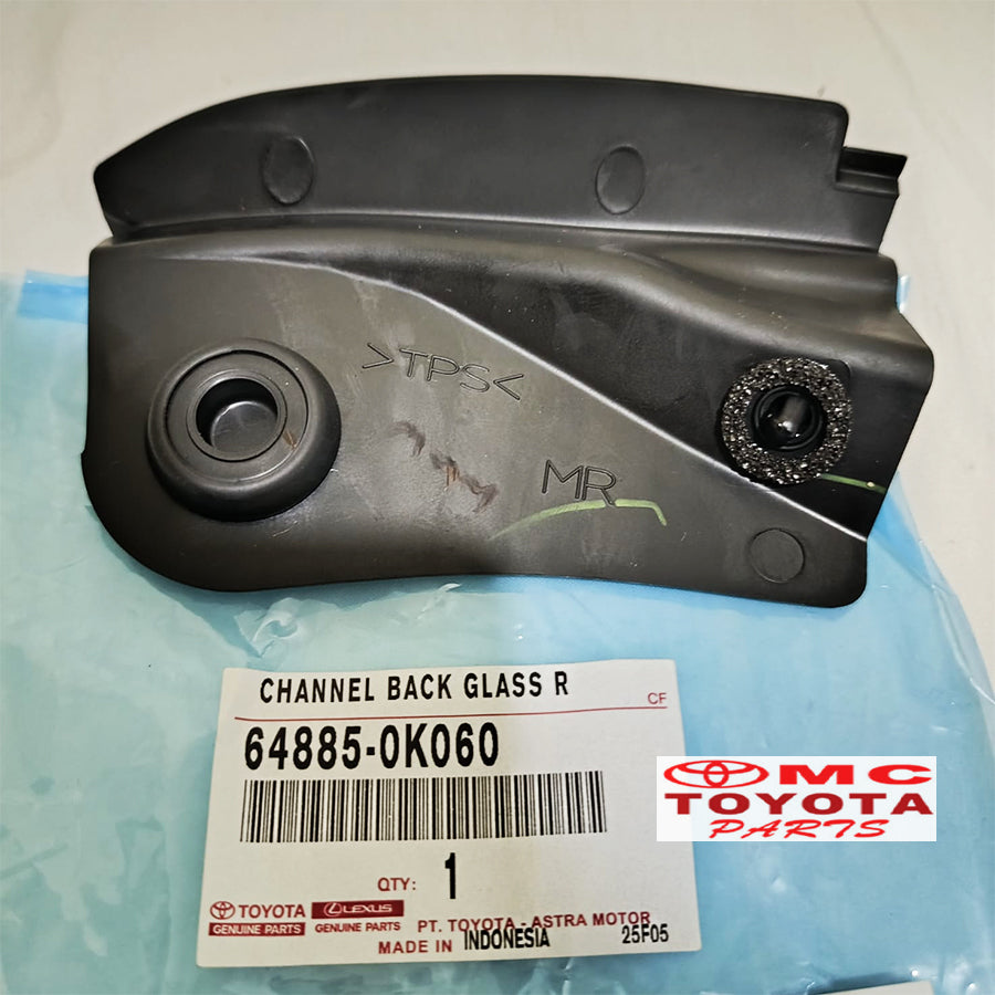 Channel Back Glass Cover Kanan Kiri Karet Penutup Ujung Kaca Bagasi Toyota Innova Reborn 2015-2020 64885-0K060 / 64886-0K060 Original