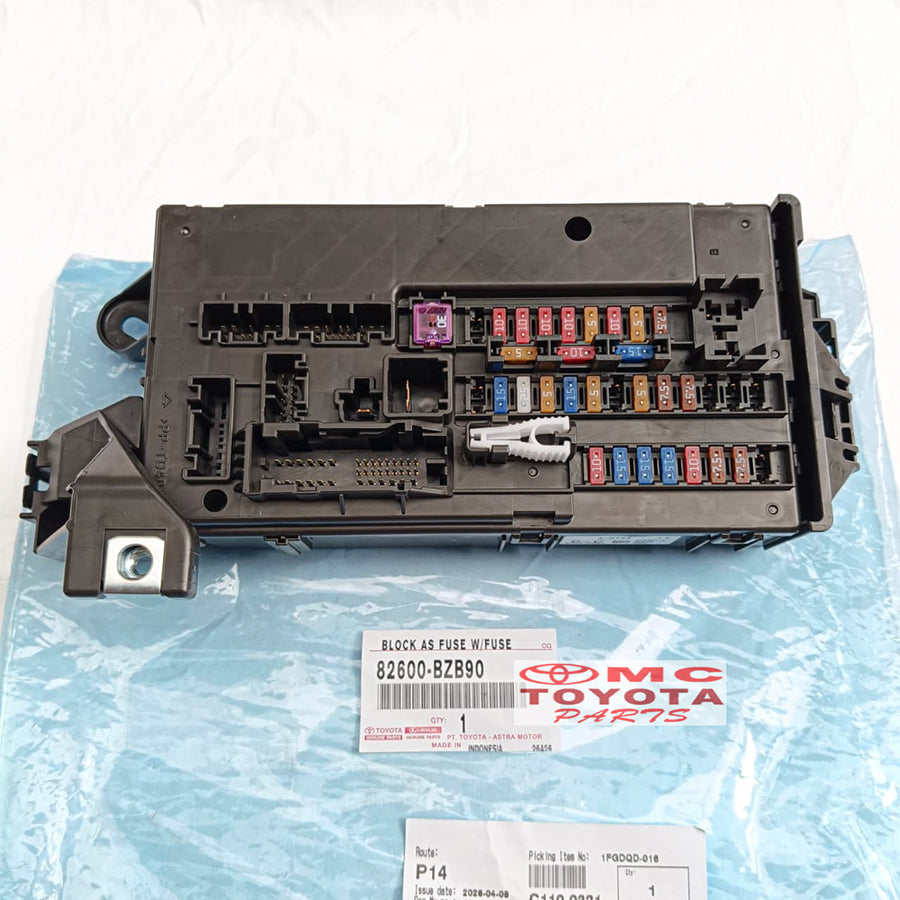Box Sekring Calya Sigra Kode C-C Original 82600-BZB90 Block As Fuse Box Sekring Fuse BCM Box Skring Fuse Box Sikring BCM Rumah Box Sekring Bok Skring