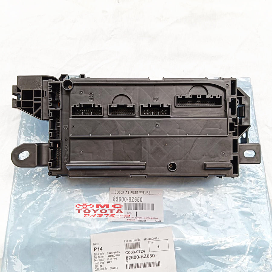 Box Sekring Calya Sigra Kode A-A Original 82600-BZ650 Block As Fuse Box Sekring Fuse BCM Box Skring Fuse Box Sikring BCM Rumah Box Sekring Bok Skring