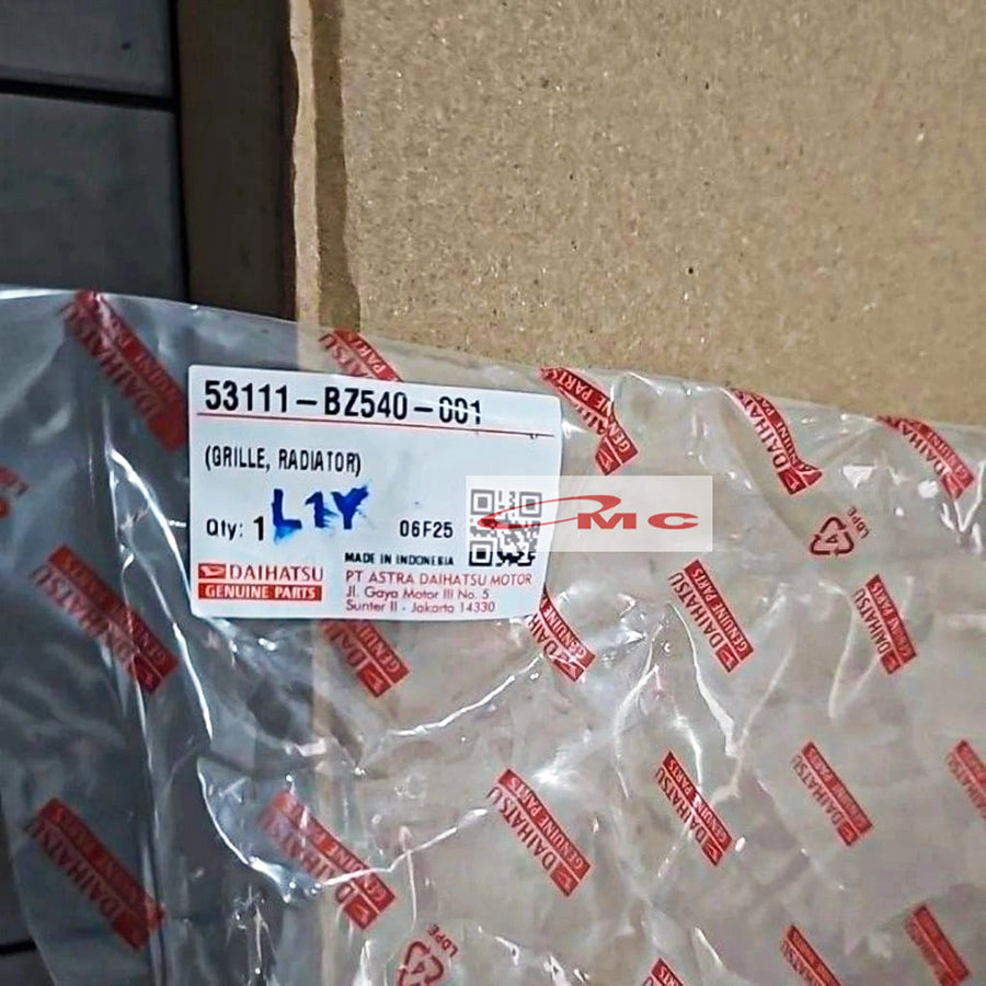 Grill Bemper Bawah List Kap Mesin Sigra Calya facelift 2019 Up Original 53111-BZ540-001 Ram Bumper Kisi Kisi Grill Gril Grille Bumper Grill Radiator Depan Daihatsu Sigra 1.2 1200cc
