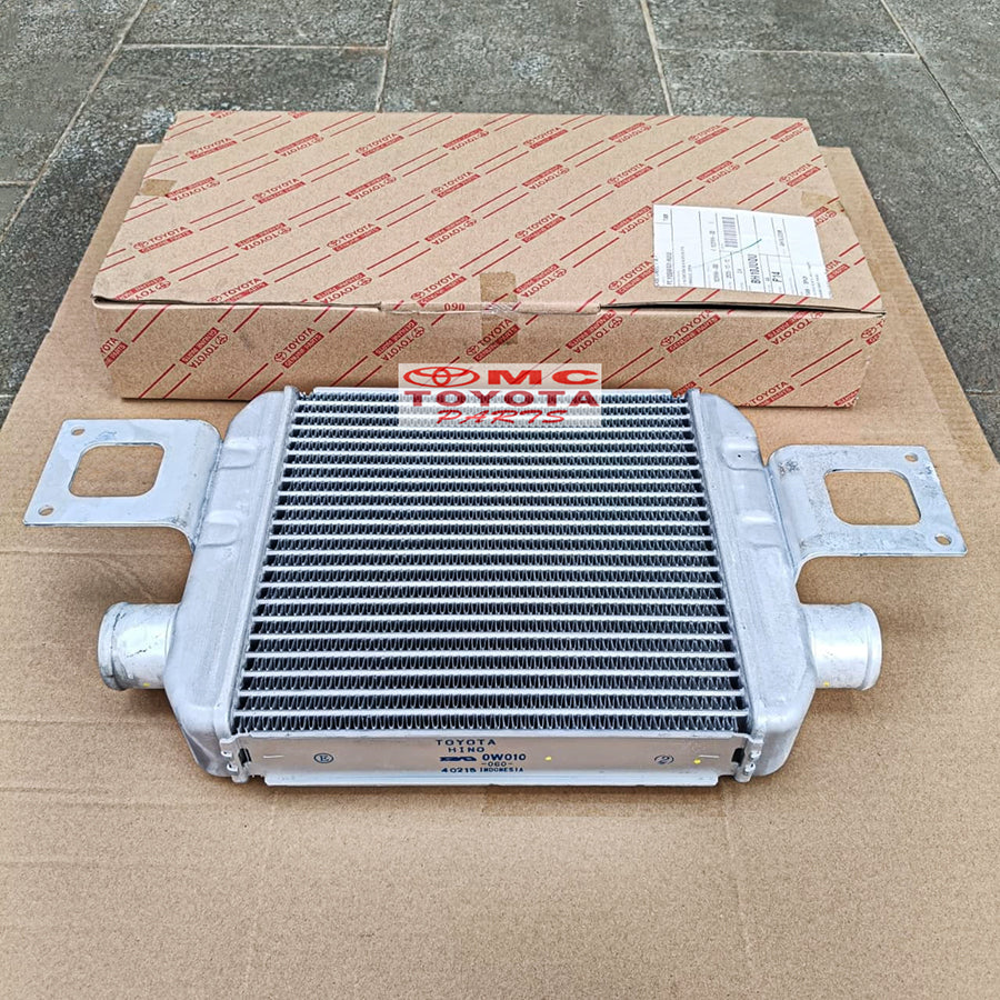 Turbo Intercooler Toyota Dyna Saurus Hino Dutro 110 130 Asli Original 17940-0W010 Inter Cooler Intercoler Intercoller Full Aluminium Almunium Alumunium