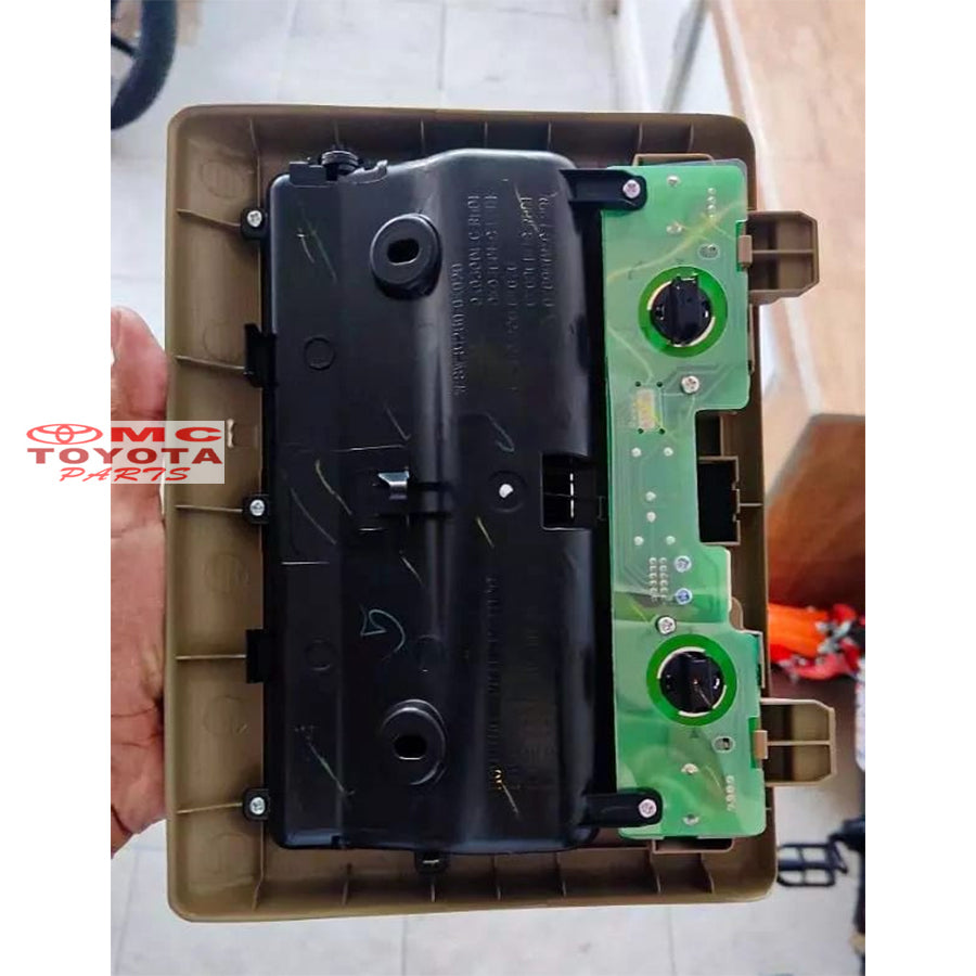 Lampu Plafon Kabin Innova Type V Fortuner Hilux Vigo Original Toyota 81260-0K070-E0 Lampu Interior Cabin Tempat Kacamata Kijang Inova Tipe V Asli