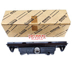 Lampu Plat Nomor Yaris 2006-2013 Original Toyota 81270-0D060 Lampu Plat Nomor Belakang Yaris Bakpao Lampu Plat Nomer Pelat Bagasi