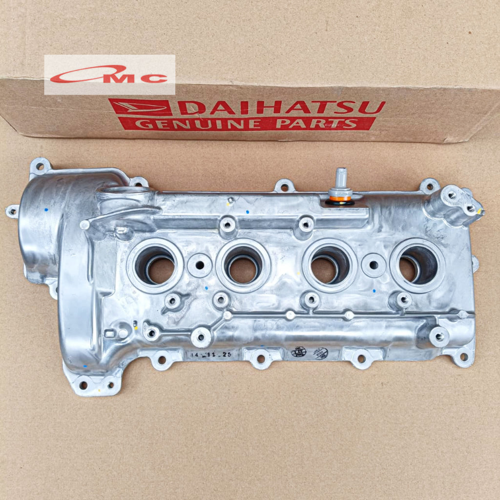 Cover Tutup Klep Daihatsu Gran Max Luxio Original 11201-BZ050-001 Cover Mesin Engine Cilinder Silinder Tutup Cover Cylinder Head Grand Max Grandmax Granmax