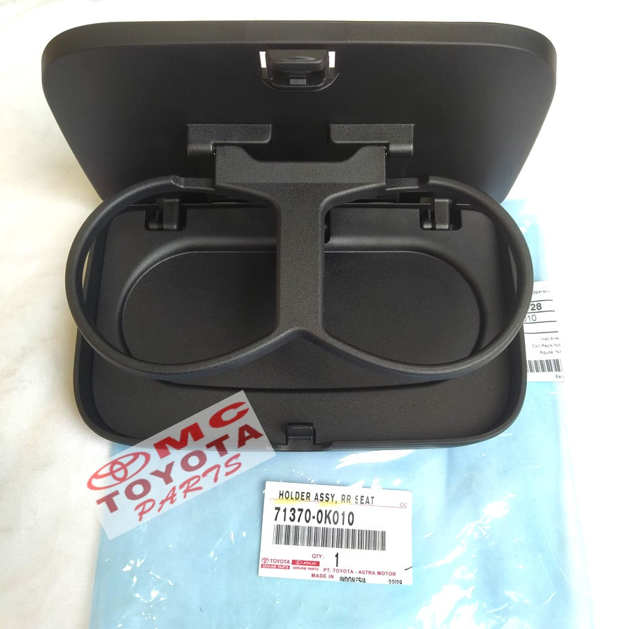 Tempat Botol Air Minum / Cup Holder Innova Reborn 71370-0K010