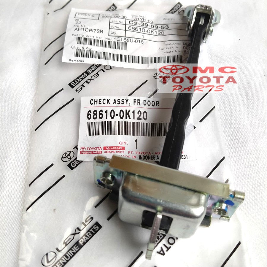 Stopper Check Door Pintu Depan Fortuner New 68610-0K120