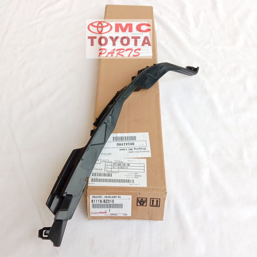 Bracket Braket Lampu Depan Kanan Avanza Xenia New 81118-BZ010