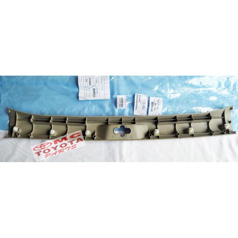 List Plate Bagasi Belakang Toyota Kijang Innova 67935-0K040-E0