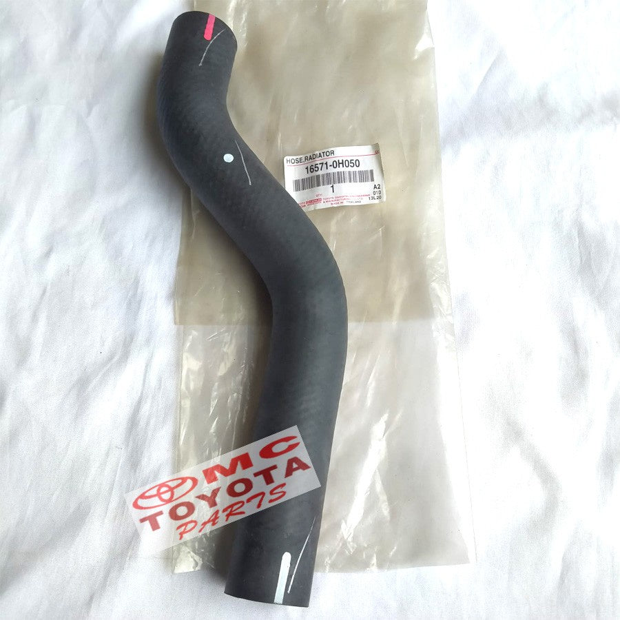 Selang Radiator Atas Camry 2400Cc ACV30 16571-0H050