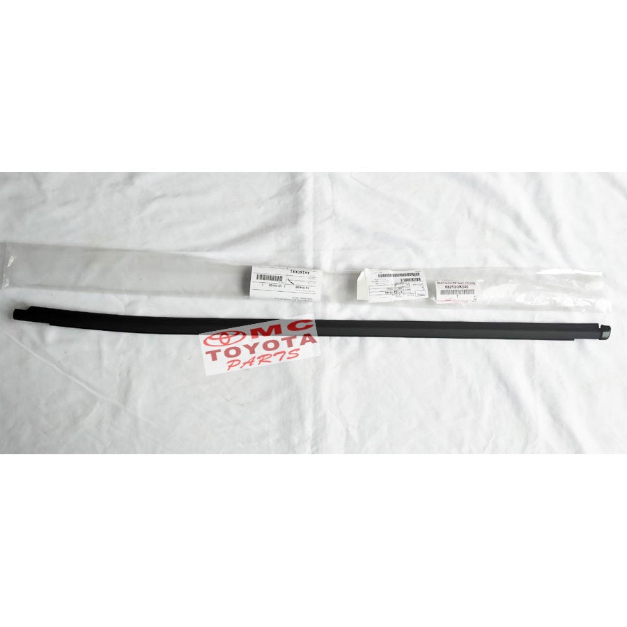 Pelipit Pintu / Karet Kaca Luar Depan Kiri Hilux New 68210-0K040