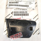 Tutup Cover Baut Handle Dalam Kanan Innova Fortuner New 69283-0K020-C0