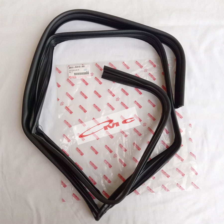 Karet Channel (Kaca) Pintu Depan Kanan Avanza Xenia 68141-BZ010-001