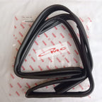 Karet Channel (Kaca) Pintu Depan Kanan Avanza Xenia 68141-BZ010-001