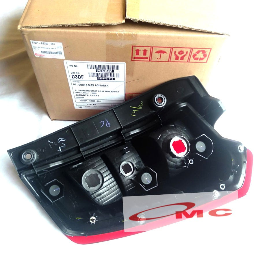 Lampu Stop / Stop Lamp Belakang Kiri Calya Sigra 81561-BZ260-001